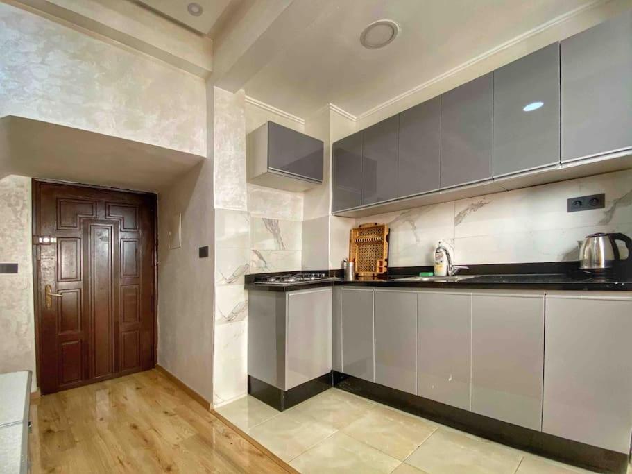 Velasquez Appart Hotel 1 แทนเจียร์ ภายนอก รูปภาพ